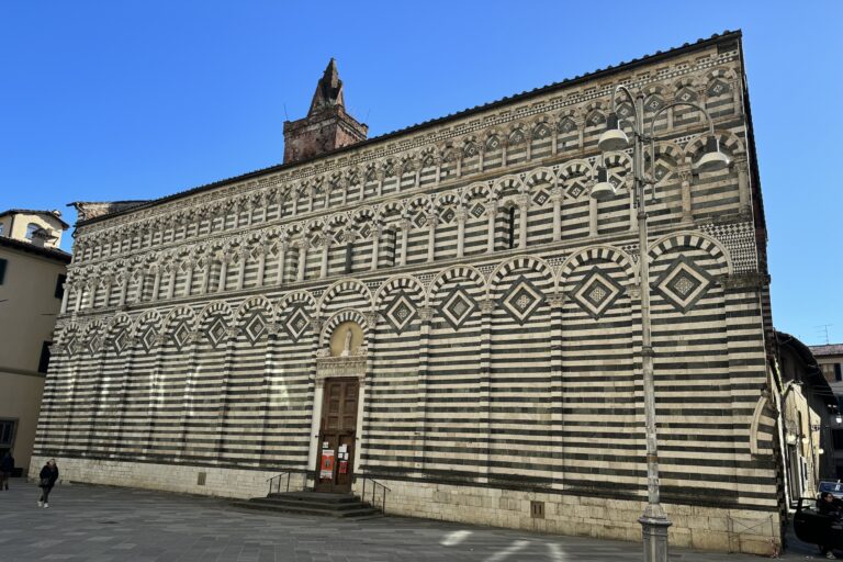 Raccolta firme per San Giovanni Fuorcivitas di Pistoia a sostegno della candidatura nei Luoghi del cuore del Fondo Ambiente Italiano